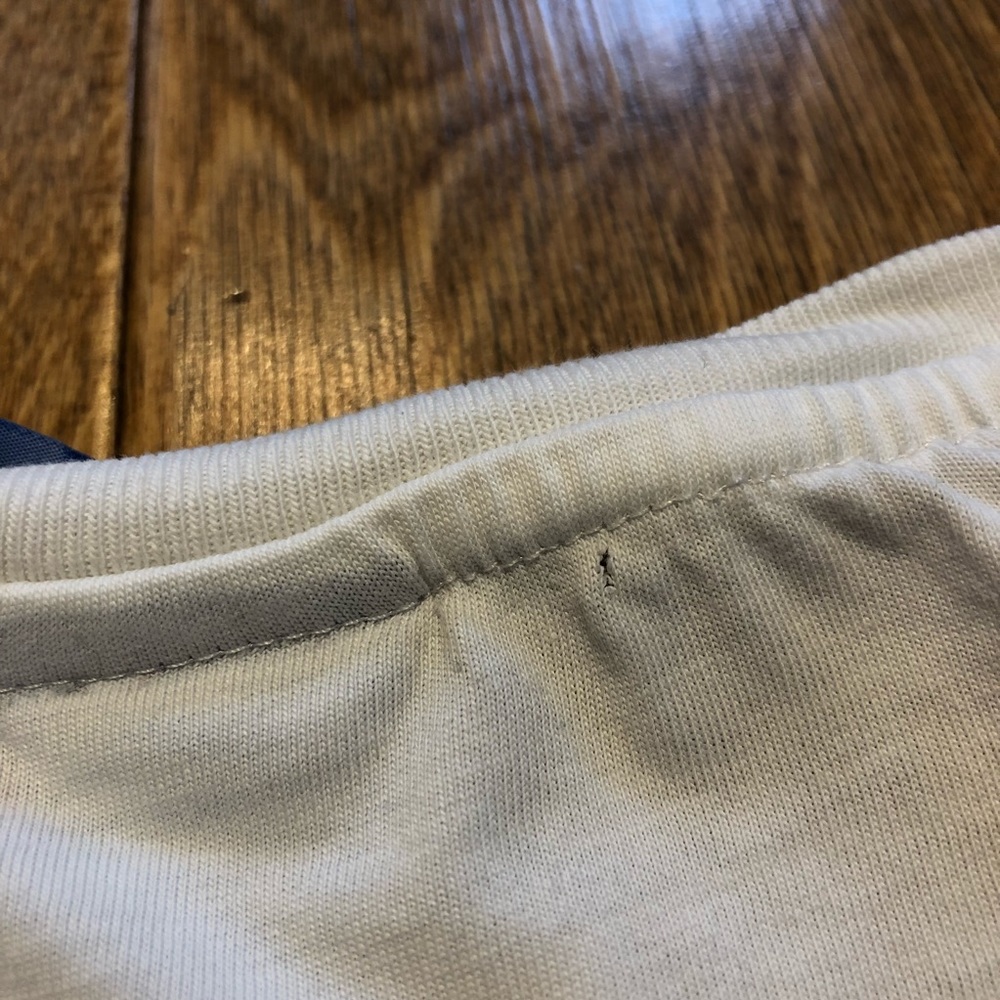 *Sold* White Adidas Trefoil Logo Graphic Tee - Picture 4 of 6